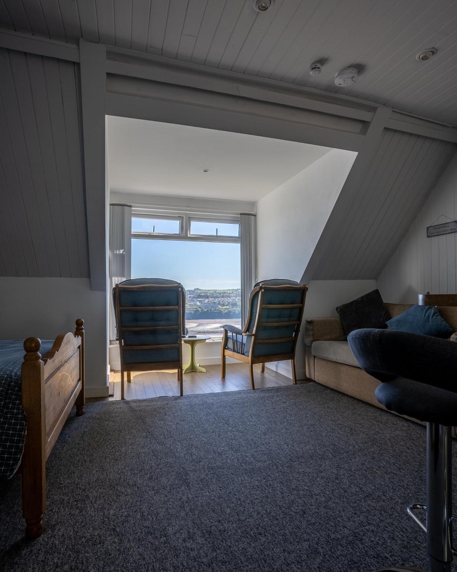 Seasidesteps Fishguard Bagian luar foto
